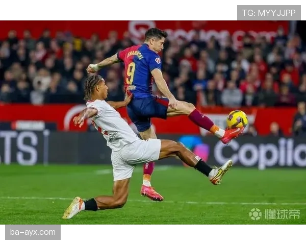 莱万多夫斯基再创纪录，国家队进球数持续攀升表现抢眼