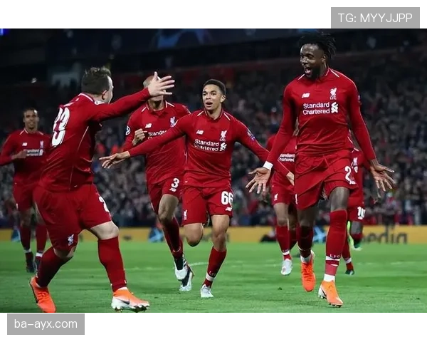 曼联,豪门光环下的迷雾:战术摇摆与阵容失衡,何时走出争冠困境? 曼联,豪门光环下的迷雾:战术摇摆与阵容失衡,何时走出争冠困境?